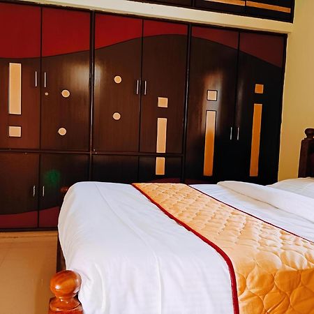 تيروباتي Sls Homestay - Luxury Ac Service Apartments 1Bhk, 2Bhk, 3Bhk - Direct Flyover To Alipiri Tirumala Gate - Walk To Ps4 Pure Veg Restaurants, Supermarkets - Near To National Highway & Padmavathi Amma Temple - Modular Kitchen, Living Room -Free Superfast المظهر الخارجي الصورة